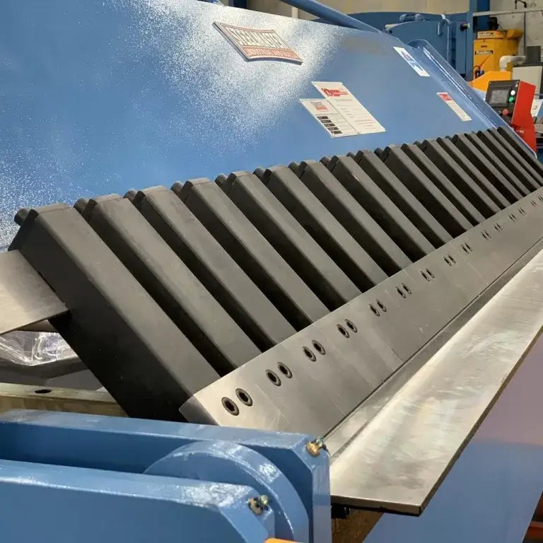 Panbrake Folder, Full Hydraulic, 2500mm x 4mm with NC1 Programmable Angle Controller