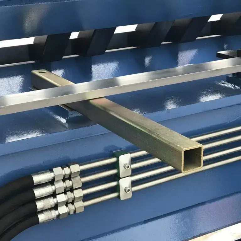 Panbrake Folder, Full Hydraulic, 2500mm x 4mm with NC1 Programmable Angle Controller