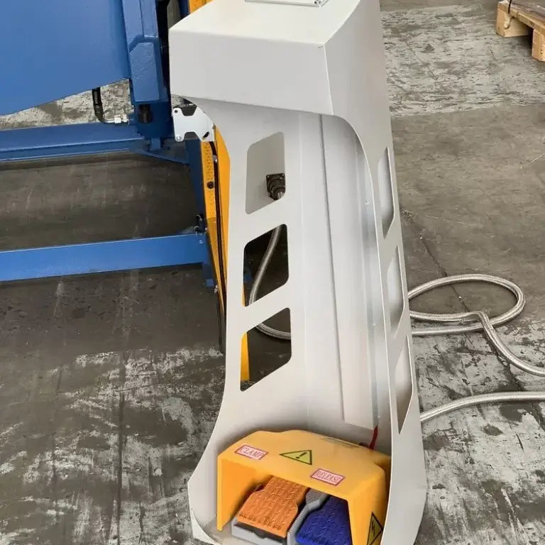 Panbrake Folder, Full Hydraulic, 2500mm x 5mm with Quick Set Angle Fold Setting
