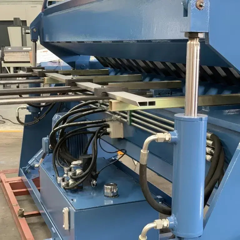 Panbrake Folder, Full Hydraulic, 2500mm x 5mm with NC1 Programmable Angle Controller