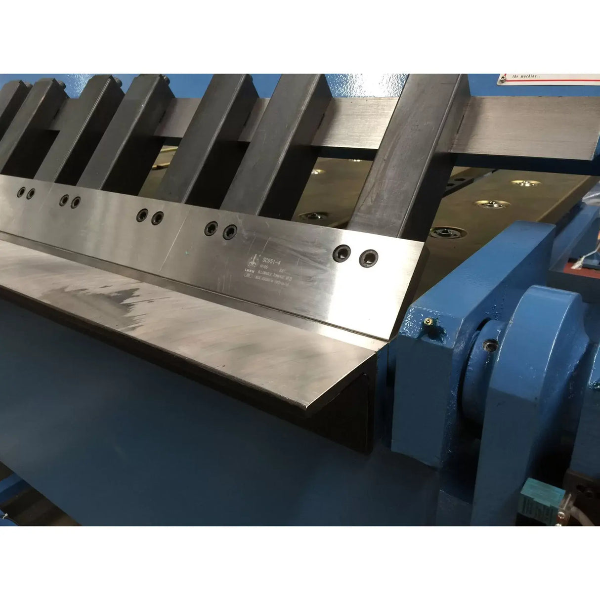 Panbrake Folder, Full Hydraulic, 3200mm x 4mm with NC2 Programmable Angle Controller