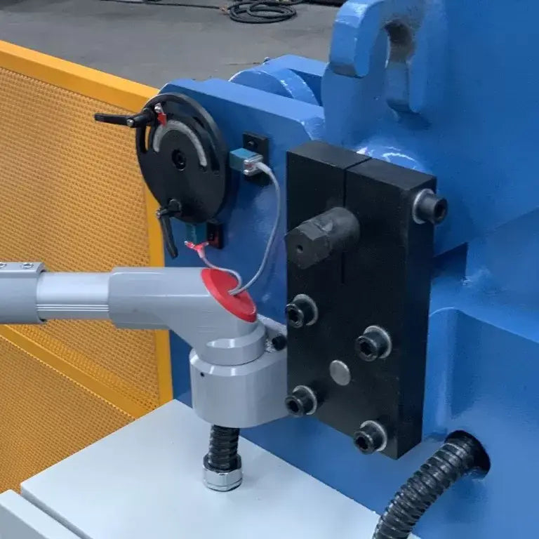 Panbrake Folder, Full Hydraulic, 4000mm x 4mm with Quick Set Angle Fold Setting