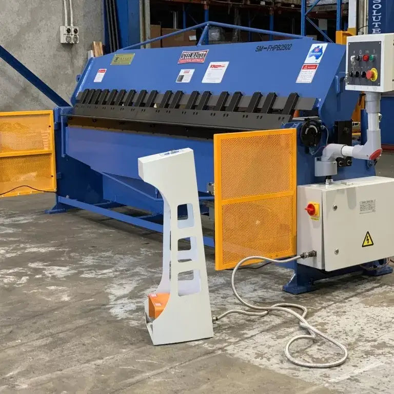 Panbrake Folder, Full Hydraulic 2500mm x 2.5mm, With Quick Set Angle Fold Setting