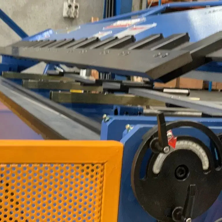 Panbrake Folder, Full Hydraulic 2500mm x 2.5mm, With Quick Set Angle Fold Setting