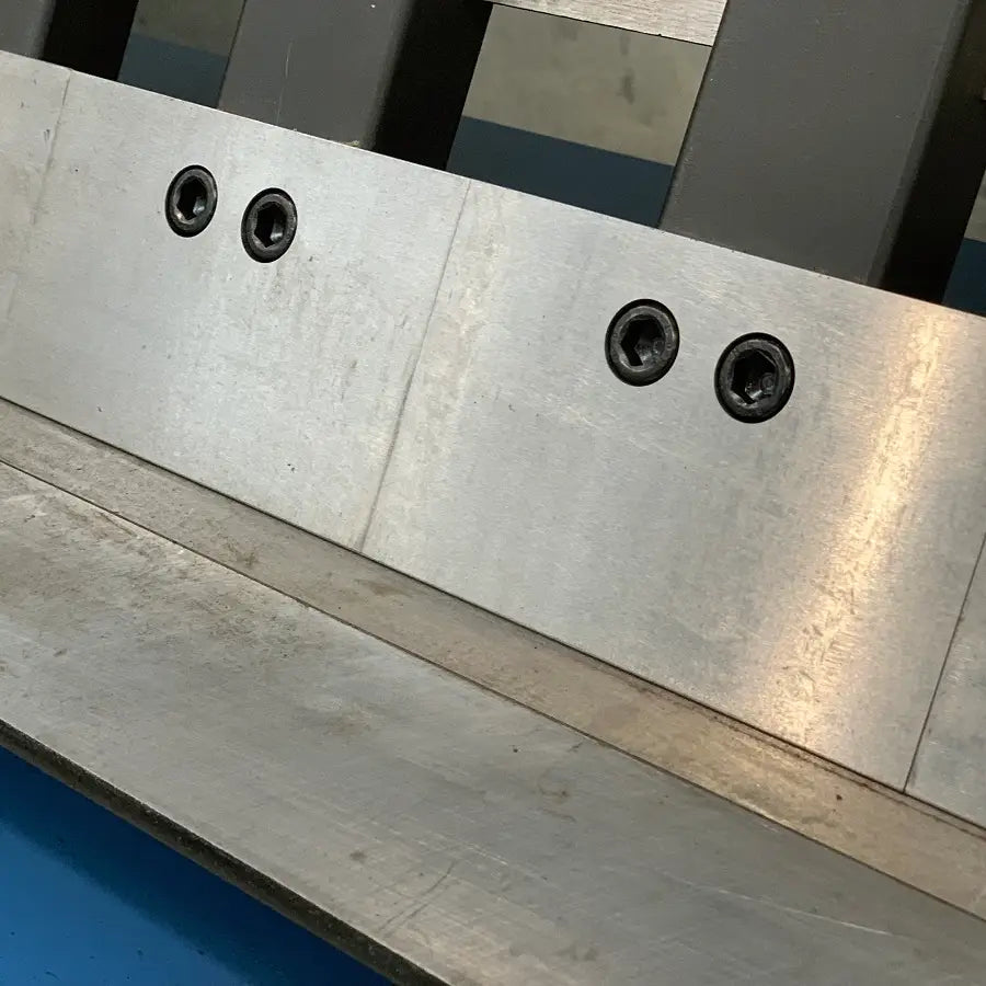 Panbrake Folder 2500mm x 1.6mm - Model SM-MPB2502