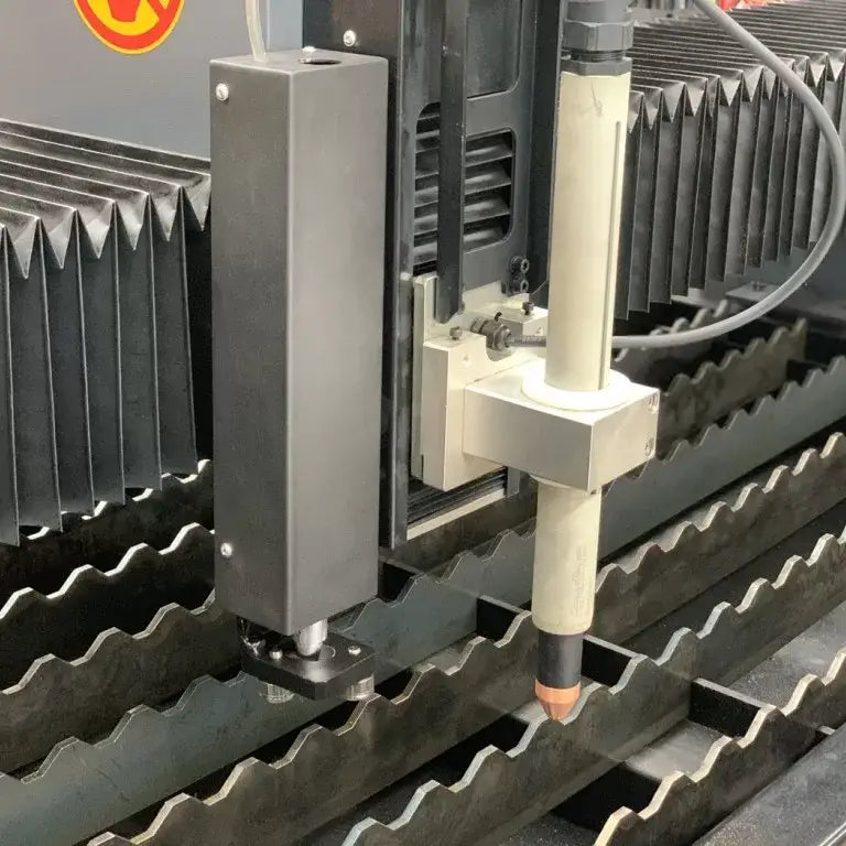 Plasma CNC – STEELTAILOR LEGEND V – 1500mm x 3000mm, Water Table & Etching Head, 10.5” LED Monitor