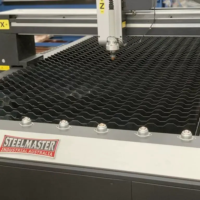Plasma / Flame Combo CNC – STEELMASTER ULTIMO Plus – CNC Plasma & Oxy Flame Profiler 1500mm x 3000mm