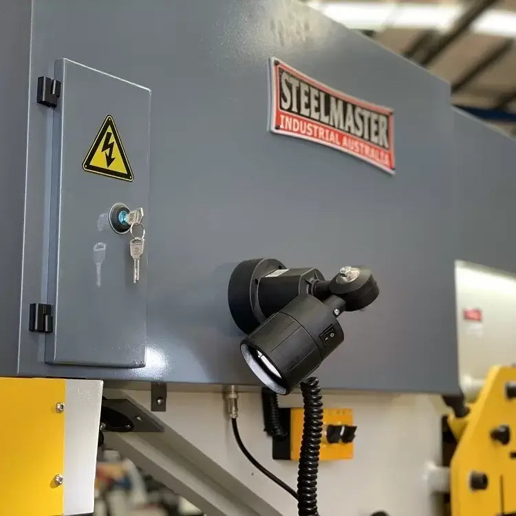 MULTI 125. Punch & Shear. Steelmaster 125Ton Hydraulic Double Cylinder, Punch, Shear. Crop & Notch