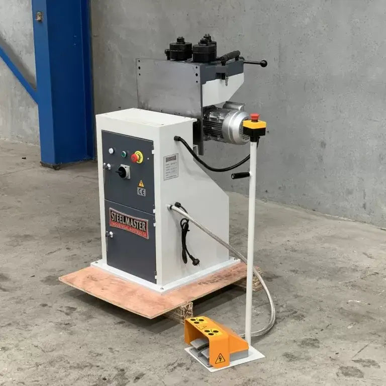 Steelmaster SM-PK10-PWR Section & Ring Roller 240V Motorized Operation