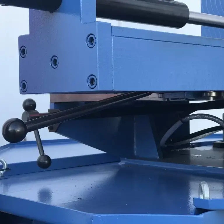 Professional Semi-Automatic Mitre Bandsaw, 620mm x 440mm Capacity, Mitre to 60°