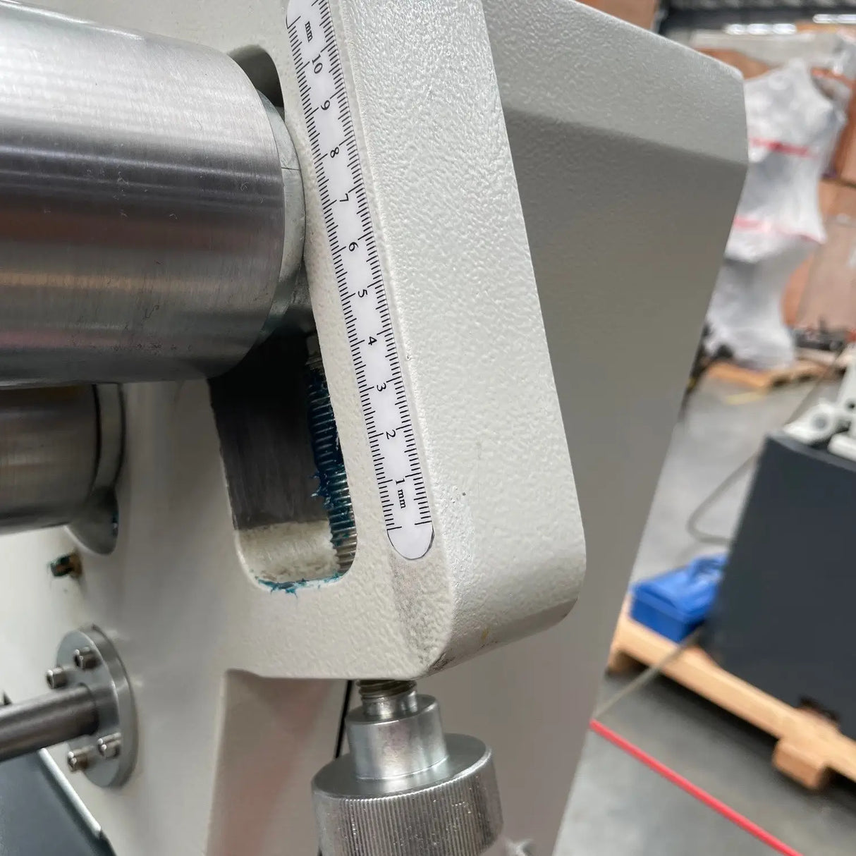 Steelmaster SM-ESR1300/75 Sheetmetal Rollers 1300mm x 75mm Floor Mounted