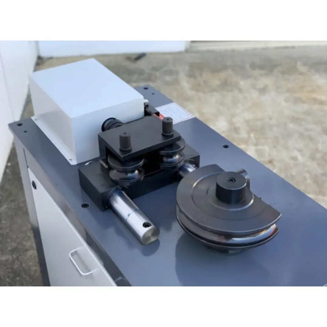 Tube & Pipe Bender 40mm with 4 Tooling Sets, Hydraulic Clamping