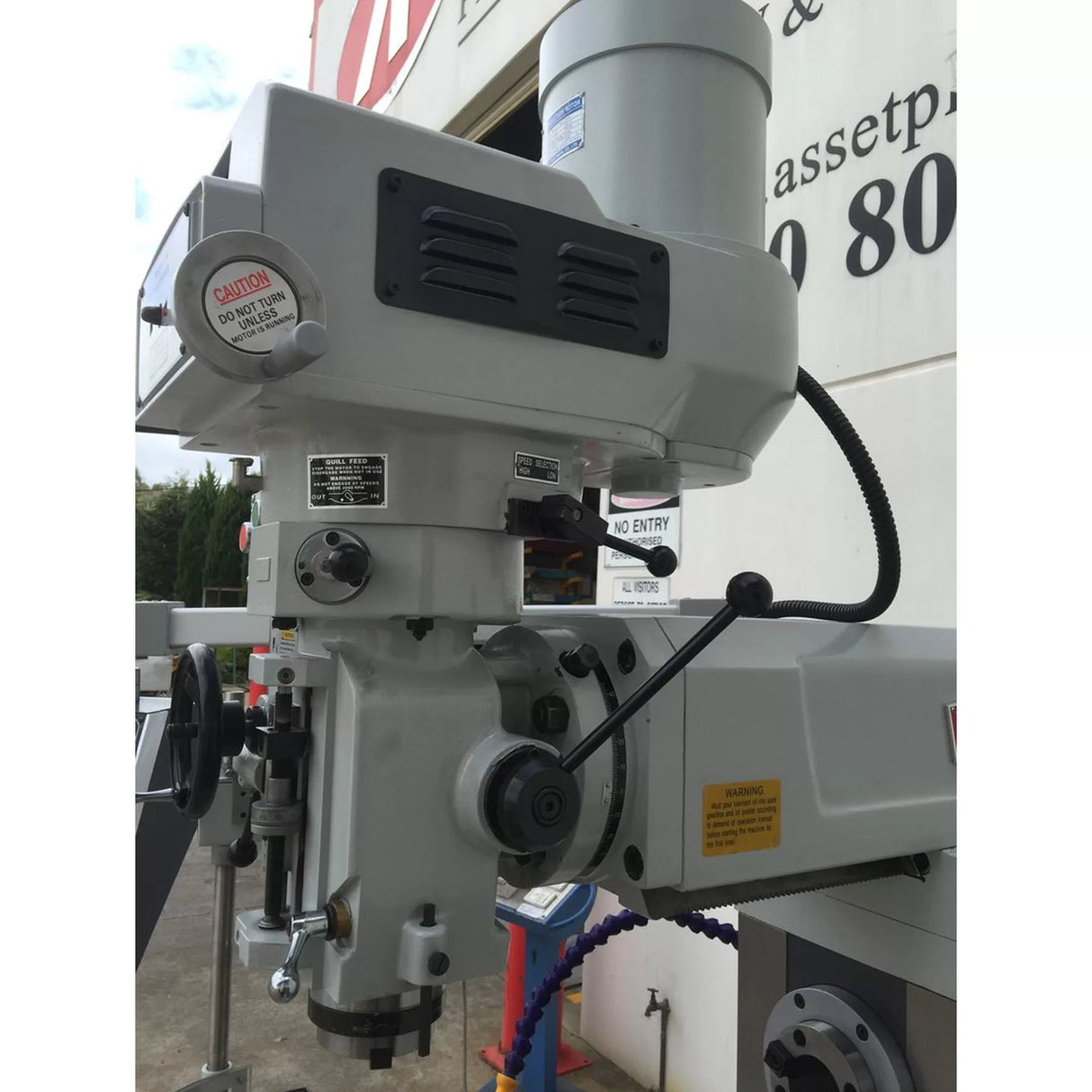 Turret Mill, Vertical & Horizontal Spindle, 3 Axis Digital Read Out