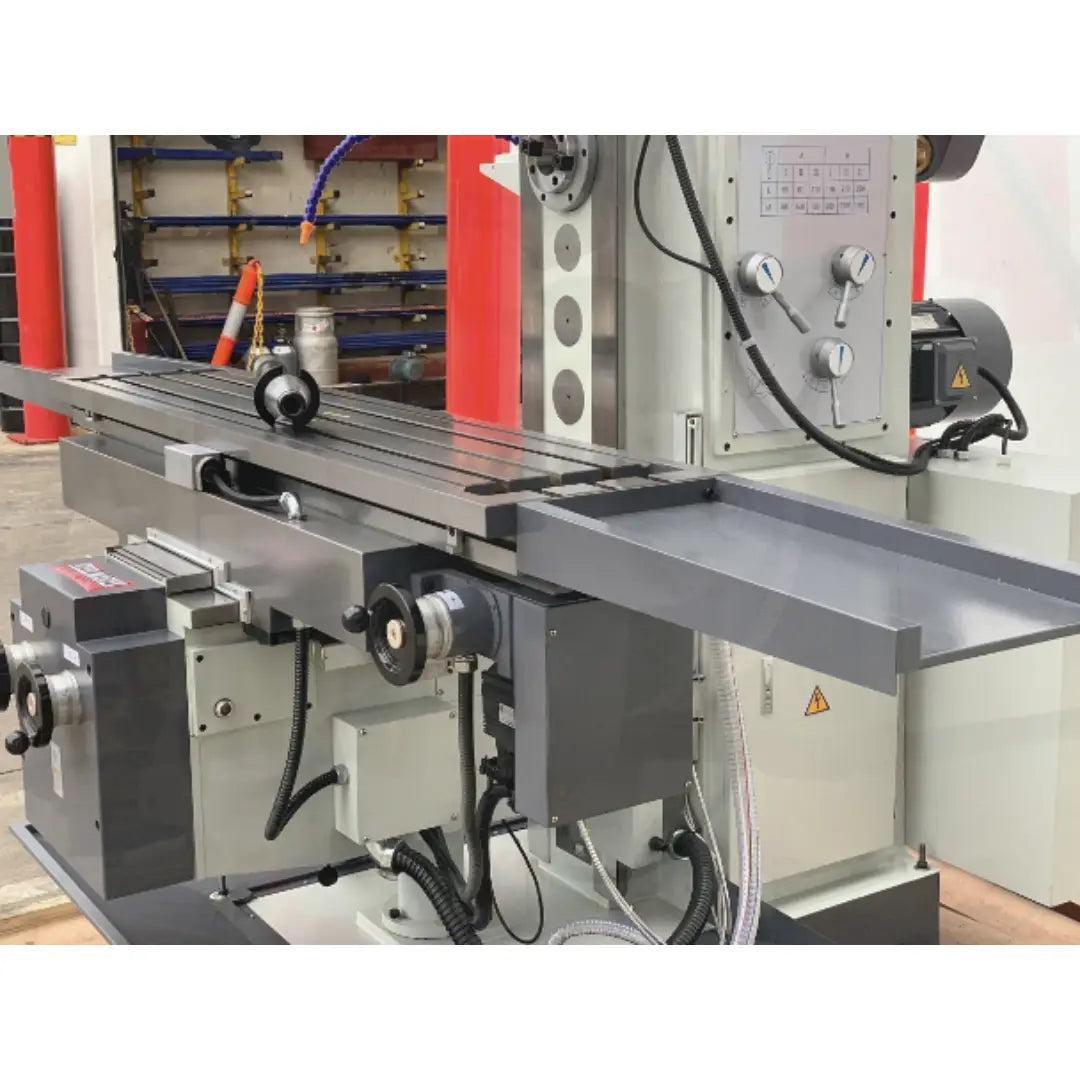 Turret Type Mill, Horizontal Arbor, 1600mm x 360mm Table, 40/ 50 International Spindle Mounts, Servo Drive, Power Draw Bar & 3 Axis DRO - 415Volt