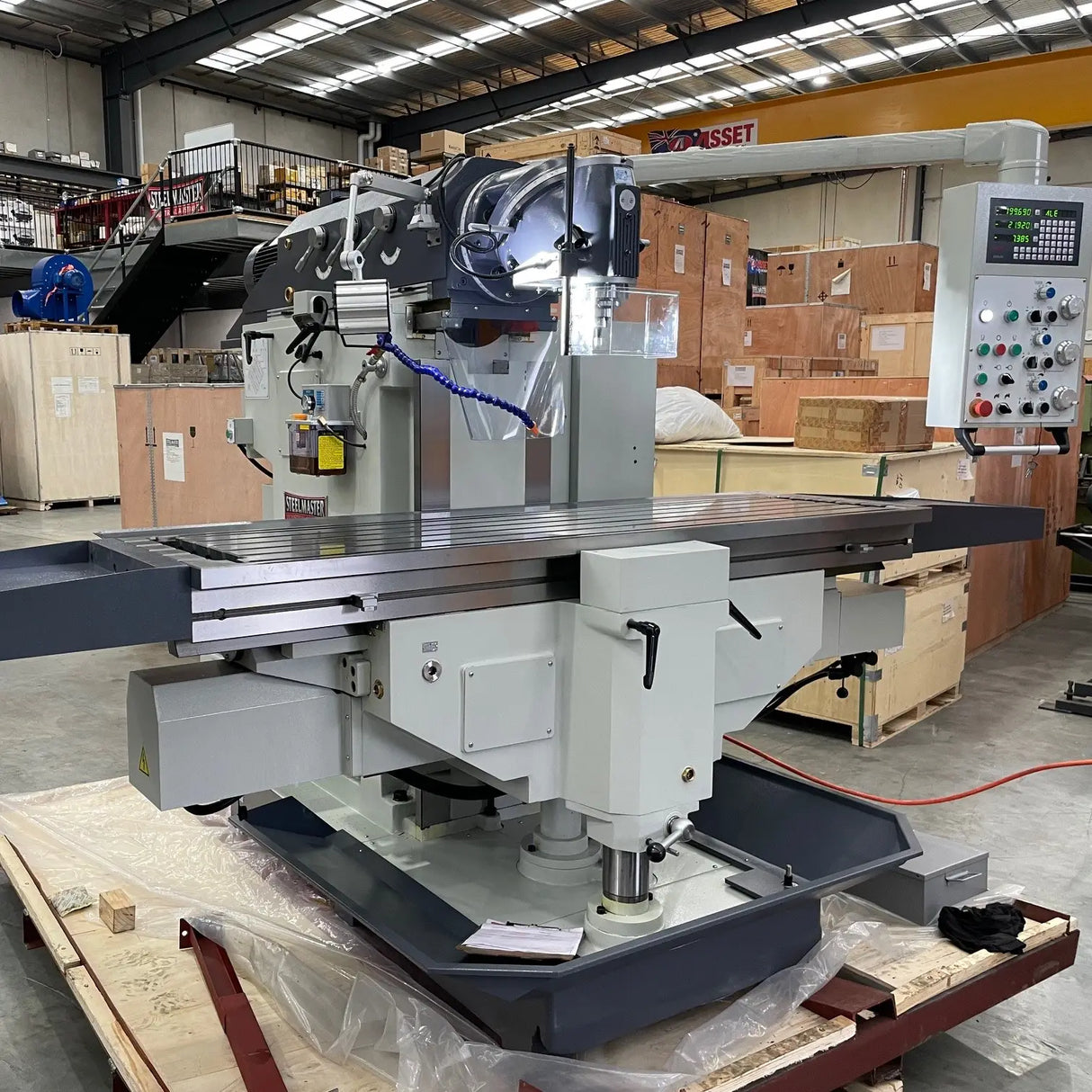 Universal Mill, 2000mm x 500mm Table, ISO 50 Vertical Spindle, 3 Axis DRO