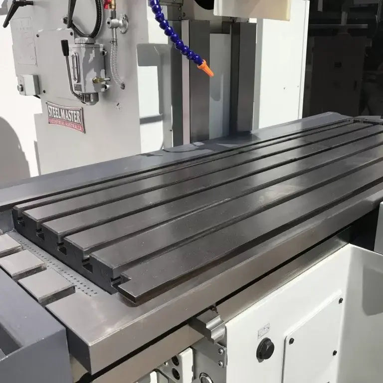 Universal Mill, 2000mm x 500mm Table, ISO 50 Vertical Spindle, 3 Axis DRO