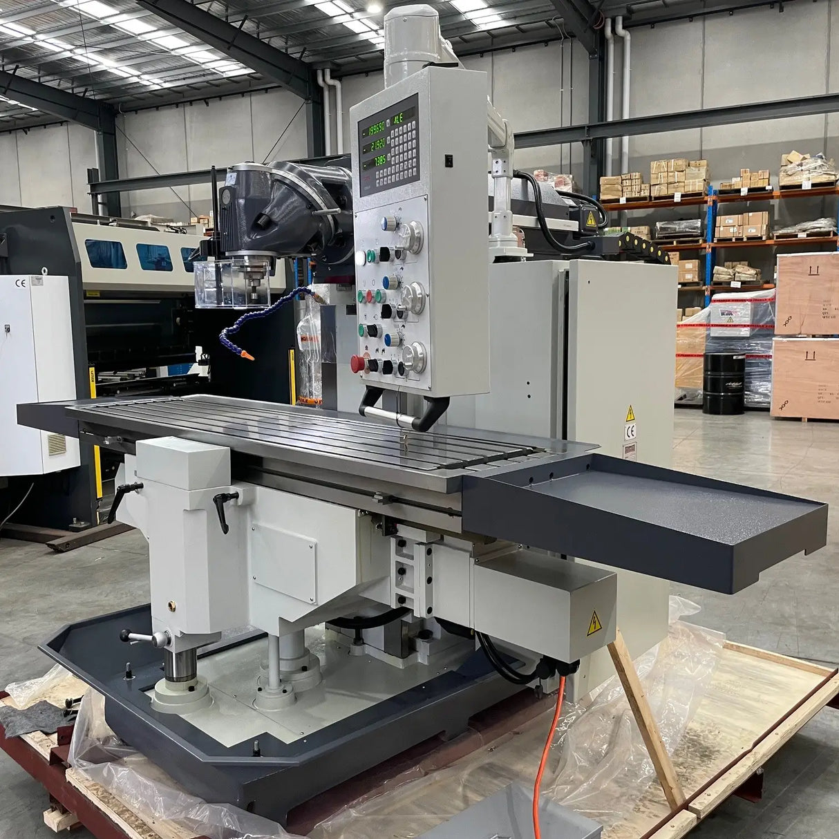Universal Mill, 2000mm x 500mm Table, ISO 50 Vertical Spindle, 3 Axis DRO