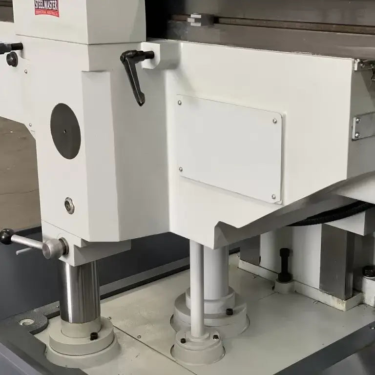 Universal Mill, 2000mm x 500mm Table, ISO 50 Vertical Spindle, 3 Axis DRO