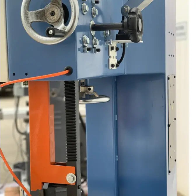 Steelmaster SM-VB400 Vertical Bandsaw 400mm Deep Throat Tilting Table